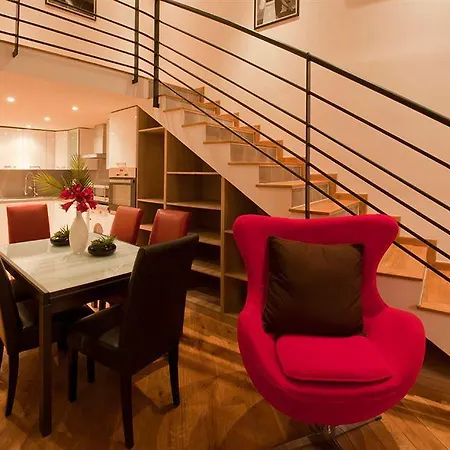 Le 7eme Art Apartahotel Cannes